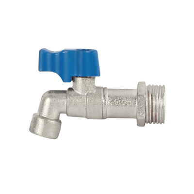 Nowoczesny mosiężny kurek na szelkach ZINC Water Bibcock z zamykaną rączką