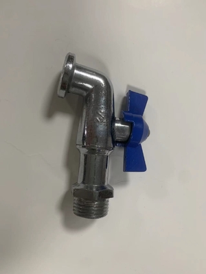 Nowoczesny mosiężny kurek na szelkach ZINC Water Bibcock z zamykaną rączką