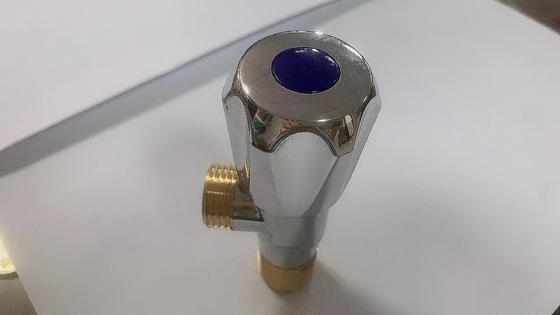 Komercyjny zawór kątowy 15 mm Port WC Trójkątny zawór kątowy pralki